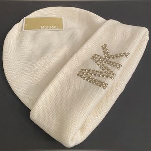 Michael Kors Beanie Hat Cable Knit Large MK Gold Logo Off White NWT